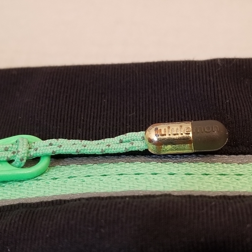 {8} Lululemon Run Inspire Block It Pocket Net Pop… - image 7